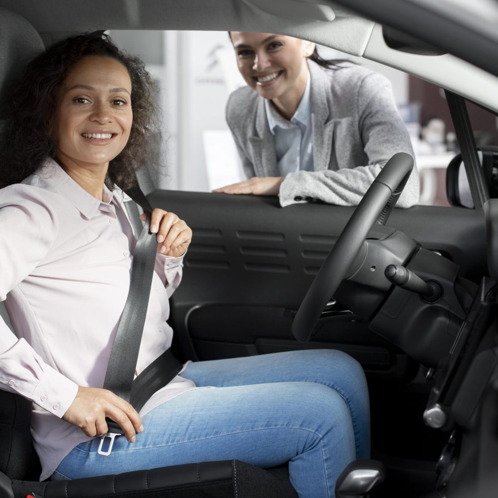 close-up-customer-with-business-person-car-dealership